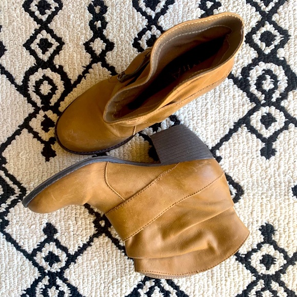 MIA Booties - Picture 2 of 2